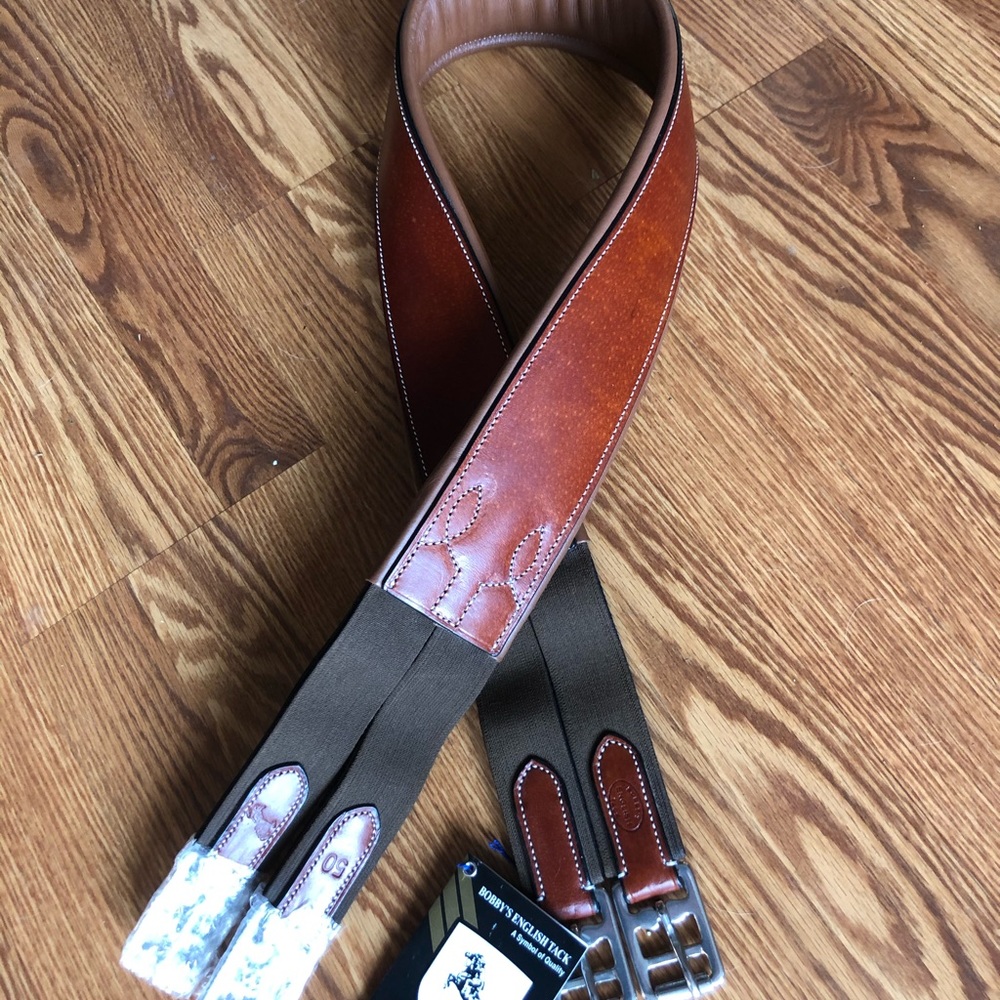 Bobby’s English Tack- signature - Picture 2 of 3
